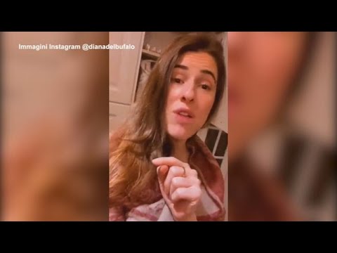 Polemiche su Diana Del Bufalo, contro il vaccino su Instagram: «Non funziona, è deludente»