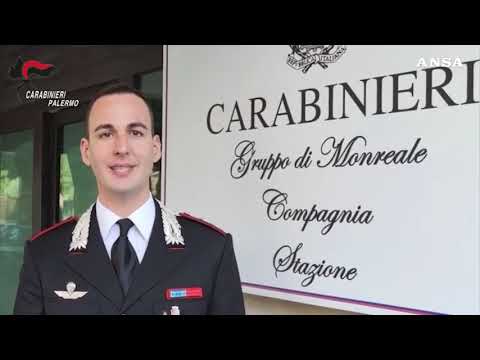 Palermo, spacciavano davanti a una scuola: 12 arresti