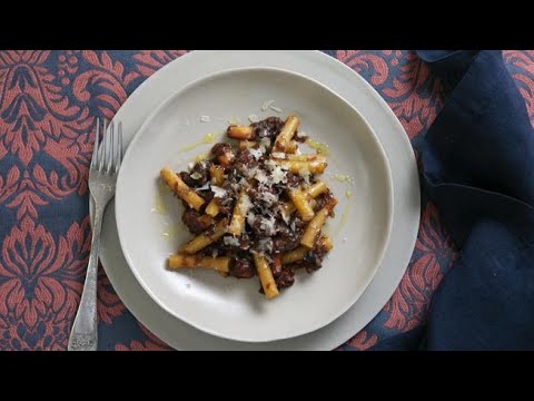 Genovese di polpo con ziti spezzati