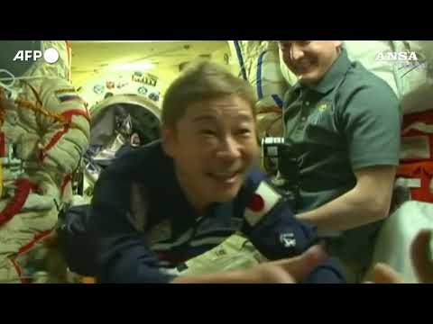 Il miliardario giapponese e’ arrivato alla Stazione spaziale internazionale