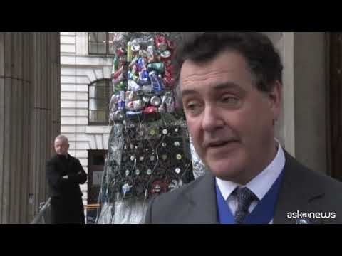 L’albero di Natale della City di Londra è riciclato