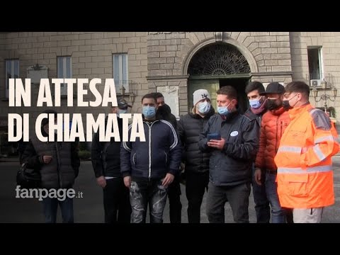Napoli, operatori ecologici selezionati e mai entrati in servizio: “Aspettiamo una chiamata da un me
