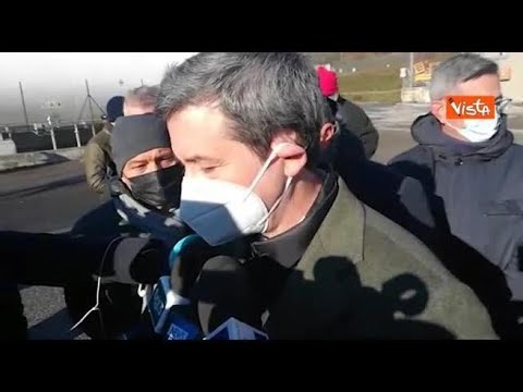 Orlando: “Impedire alle aziende di licenziare con email e messaggi”