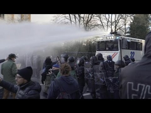 Covid, anche in Lussemburgo proteste contro le restrizioni
