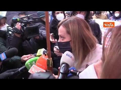 Quirinale, Meloni: “Vertice centrodestra spero entro fine settimana. Altrimenti lo chiedo”