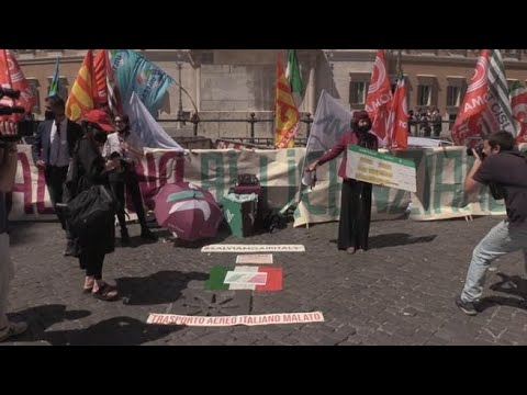 Air Italy, via ai licenziamenti. La paura di un padre: «Come dico a mia figlia del lavoro?»