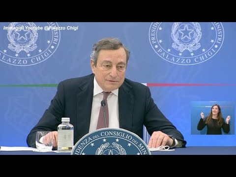 Draghi: «Non ha senso chiudere le scuole e tenere aperto tutto il resto»