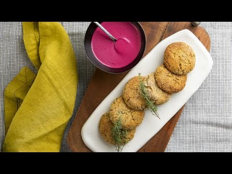 Polpette di lenticchie e patate con maionese alla barbabietola