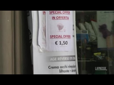 In Italia obbligo di Ffp2, i farmacisti: «Boom di richieste anche dai turisti»