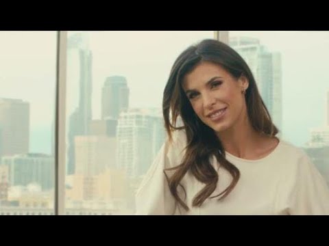 Elisabetta Canalis pagata 100mila euro per lo spot sulla Liguria: è polemica