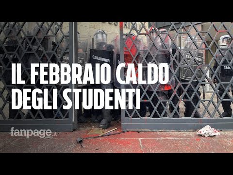 Corteo studenti a Torino, manifestazione contro Confindustria: una ragazza ferita alla testa