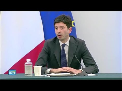 Covid, nuove regole per scuola e stop limitazioni per vaccinati. Speranza: «Nessuna…