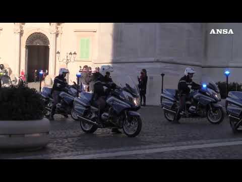 Quirinale, Mattarella si dirige in auto a Montecitorio per il giuramento