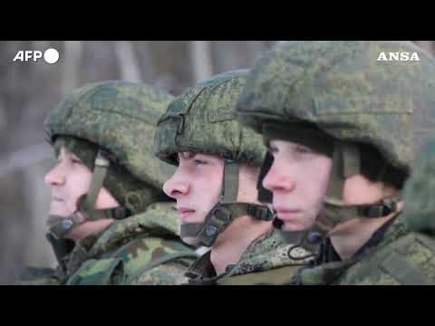 Ucraina, l’esercito russo allestisce una base in Bielorussia