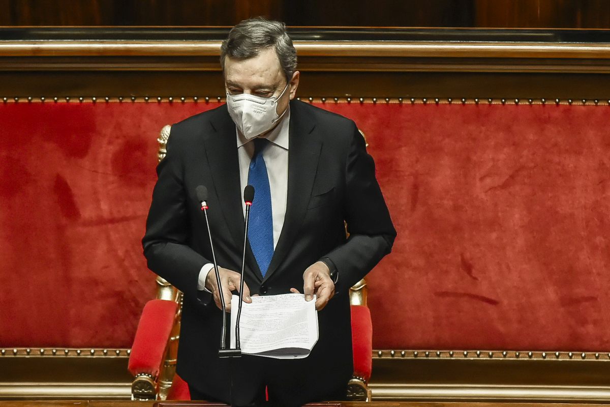 Ucraina, Draghi “Finisce l’illusione che la pace sia scontata”