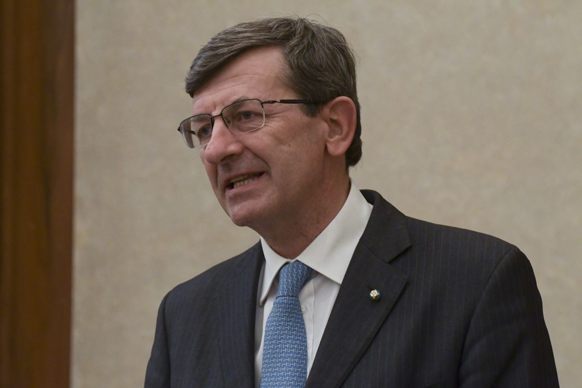 Digitale, Colao “Siamo indietro per poca fibra ma miglioriamo”