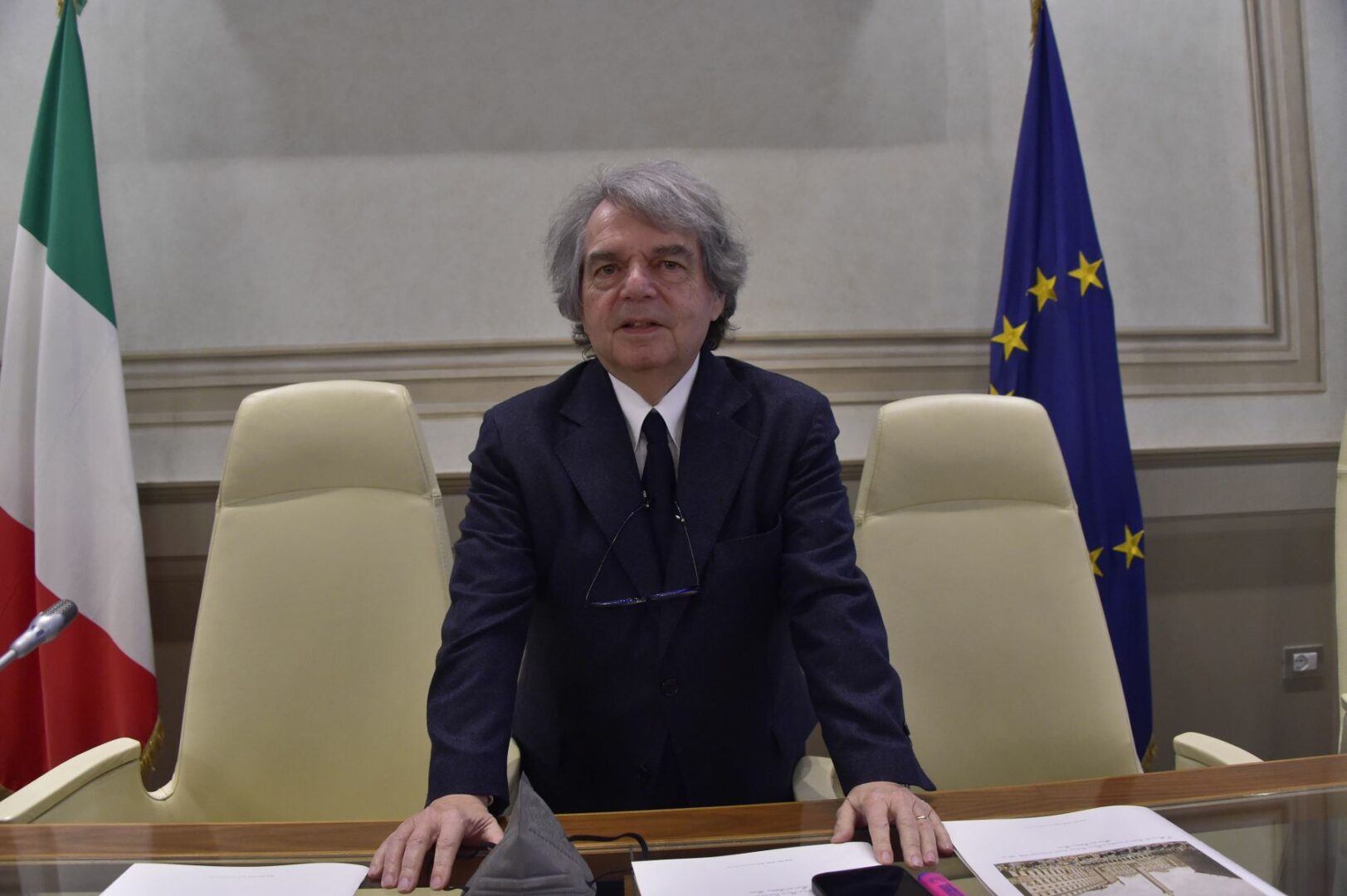 Brunetta “Non siamo ancora all’economia di guerra”
