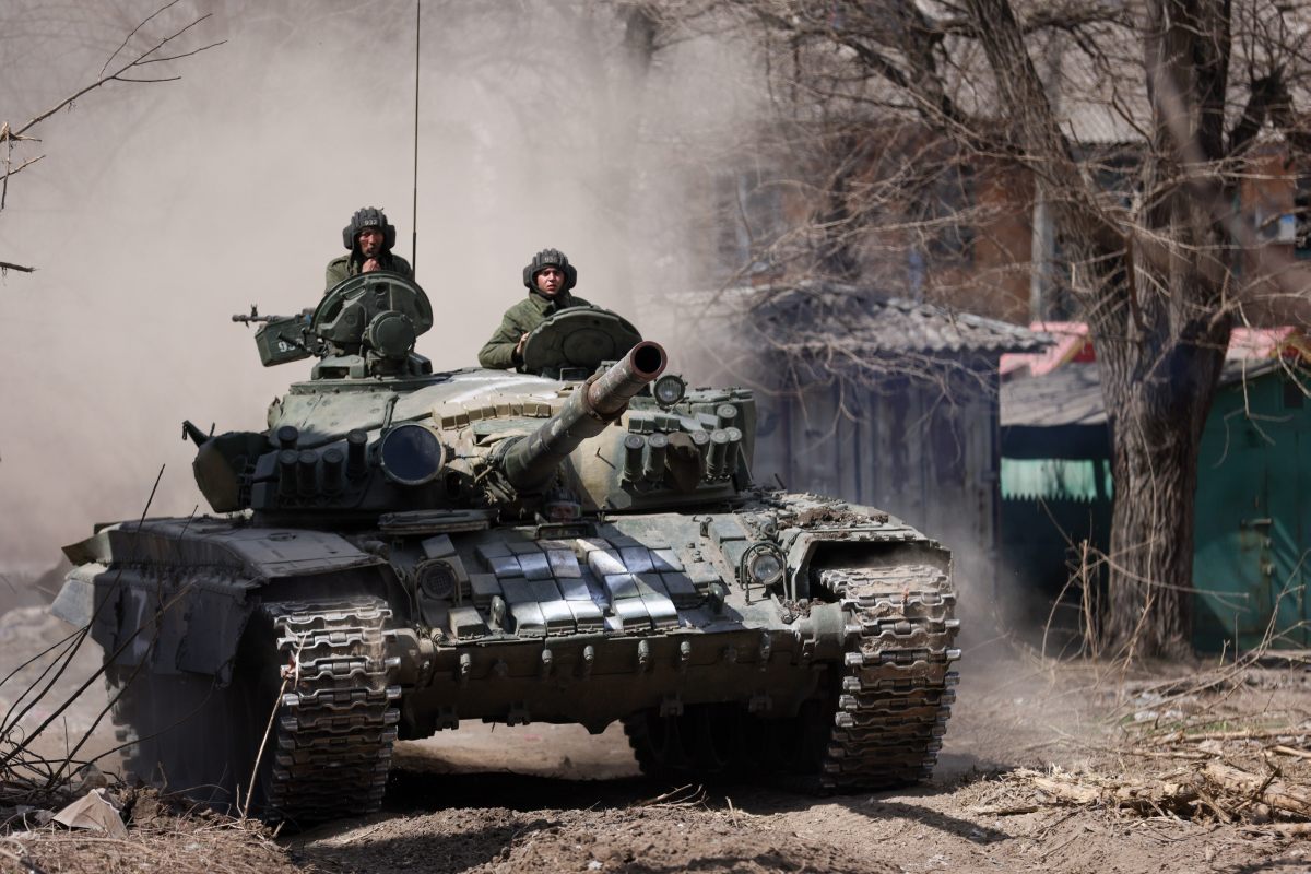 Fiato sospeso per Mariupol, cresce la paura delle armi chimiche
