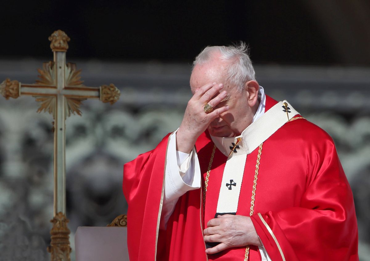 Papa Francesco “La guerra è un sacrilegio, no al riarmo”
