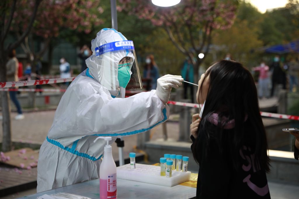 Covid, 63.815 i nuovi casi e 133 decessi nelle ultime 24 ore