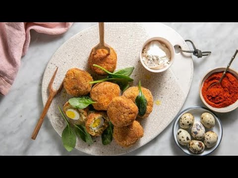 Polpette con carne, fave e uova di quaglia