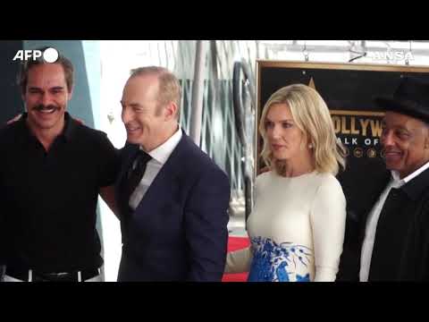 Bob Odenkirk premiato con la stella sulla Walk of Fame di Hollywood