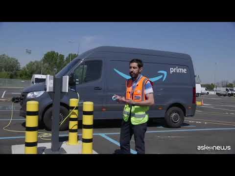 Amazon pianta con Forestami 200 alberi a Pioltello, nel Milanese