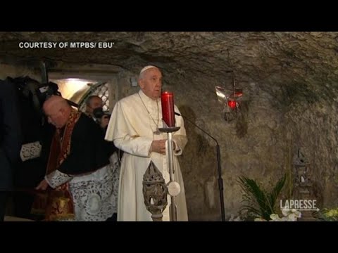 Il Papa a Malta nella Grotta di San Paolo, firma Libro d’onore