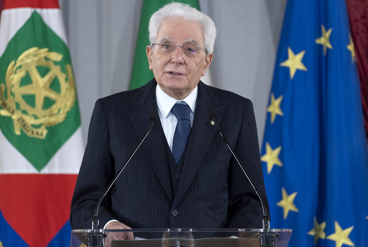 Ucraina, Mattarella “Dall’Ue risposta responsabile e positiva”