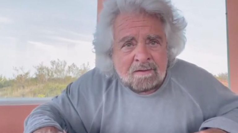 Grillo “Bruciare rifiuti è la negazione dell’economia circolare”