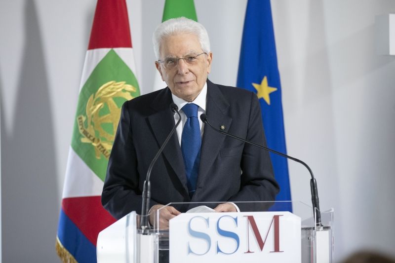 Mattarella “Da operato magistrati assassinati lezione di comportamento”