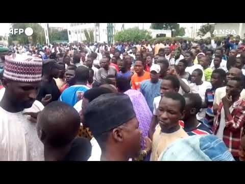 Nigeria, giovane cristiana lapidata: le proteste a Sokoto contro i due arresti