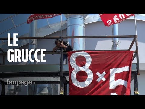 Rivolta delle grucce, la denuncia dei lavoratori sfruttati: “Se riposiamo ci tolgono 50 euro”