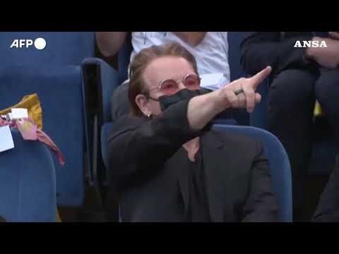 Vaticano, il Papa all’Universita’ Urbaniana con Bono Vox