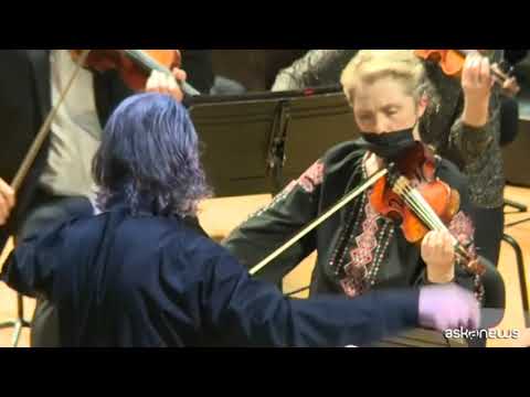 Venezia, alla Fenice “Musica per la Pace” con l’Orchestra ucraina