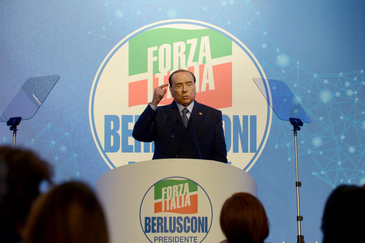 Berlusconi “Forza Italia è partito del futuro”