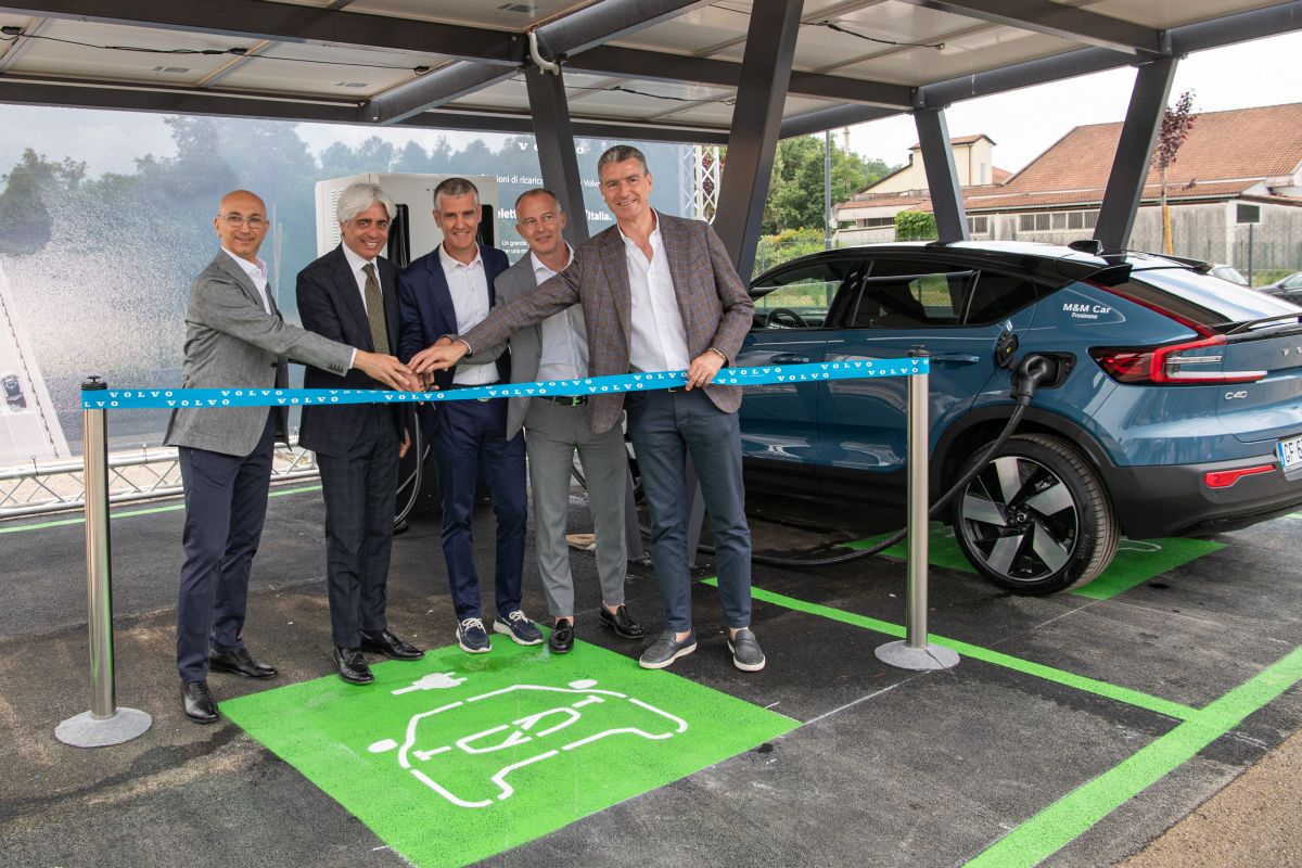 Arriva anche a Frosinone la rete ultrafast di ricarica di volvo