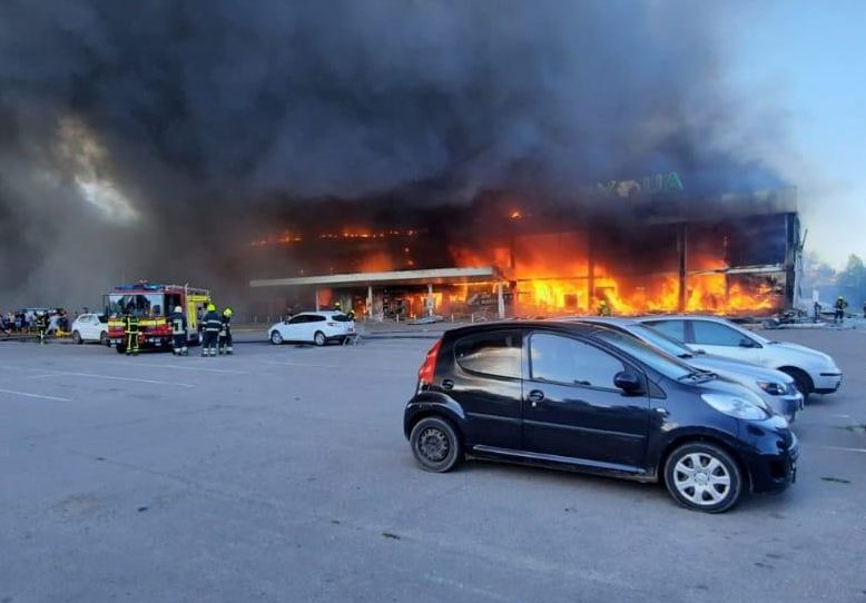 Ucraina, si aggrava il bilancio dell’attacco a Kremenchuk