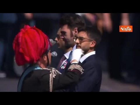 2 giugno, «Il Volo» canta l’Inno d’Italia davanti al presidente Mattarella
