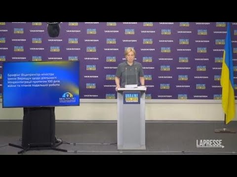 Ucraina, Vereshchuk: «1,2 milioni di cittadini portati a forza in Russia»