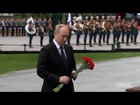 Russia, il presidente Putin partecipa alla cerimonia del «Giorno della Memoria»