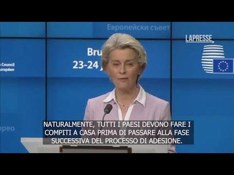 Sì alla candidatura Ue per Ucraina e Moldavia, la soddisfazione di Von der Leyen