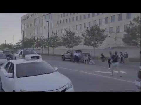 Usa, auto contro manifestanti pro-aborto in Iowa