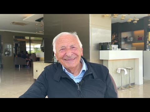 Mogol poliziotto ad honorem, il riconoscimento al raduno della polizia di Stato