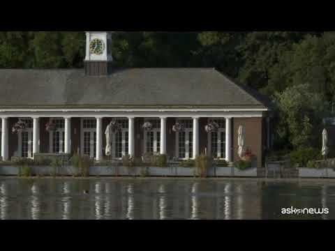 Nuotare ad Hyde Park nella giornata pià calda di sempre