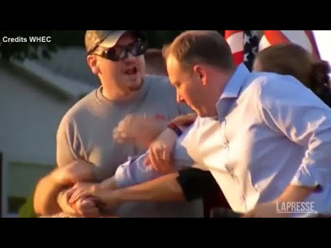 Usa, aggredito durante comizio uno dei candidati alla carica di governatore di New York