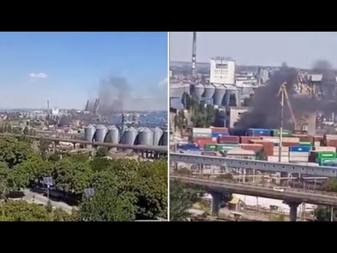 Odessa, missili colpiscono il porto commerciale della città