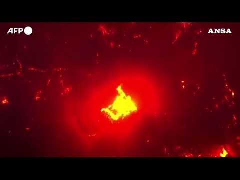 Incendio in California, le immagini aeree dello spaventoso “Oak Fire”