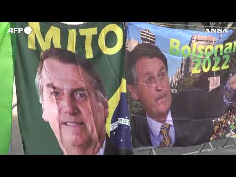 Brasile, bagno di folla per il lancio della campagna elettorale di Bolsonaro