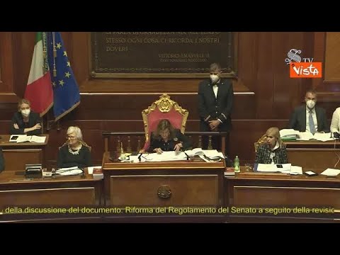 No del Senato alla parità di genere nel linguaggio ufficiale di Palazzo Madama. Protesta in Aula